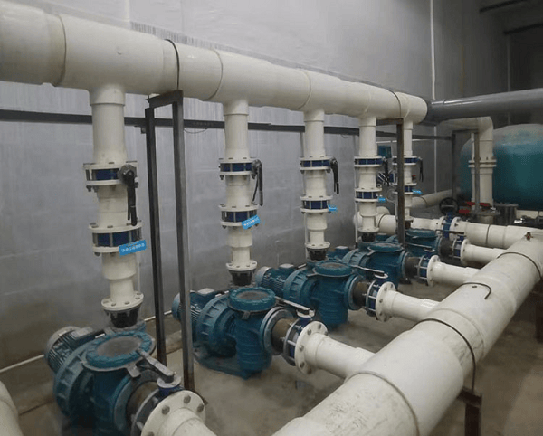 專業(yè)泳池設(shè)備護航校園健康<strong></p>
<p>泳池設(shè)備</strong>，AQUA愛克構(gòu)建安全暢游環(huán)境:泳池設(shè)備