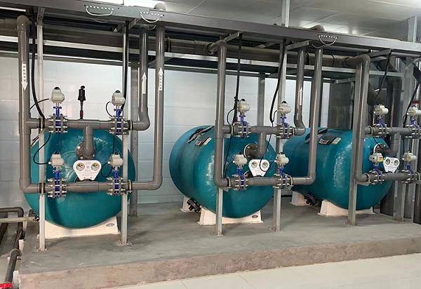 廣州千葉專業(yè)泳池設(shè)備強(qiáng)勢(shì)賦能<strong></p>
<p>泳池設(shè)備</strong>，助力北京游泳訓(xùn)練基地水質(zhì)躍升:泳池設(shè)備